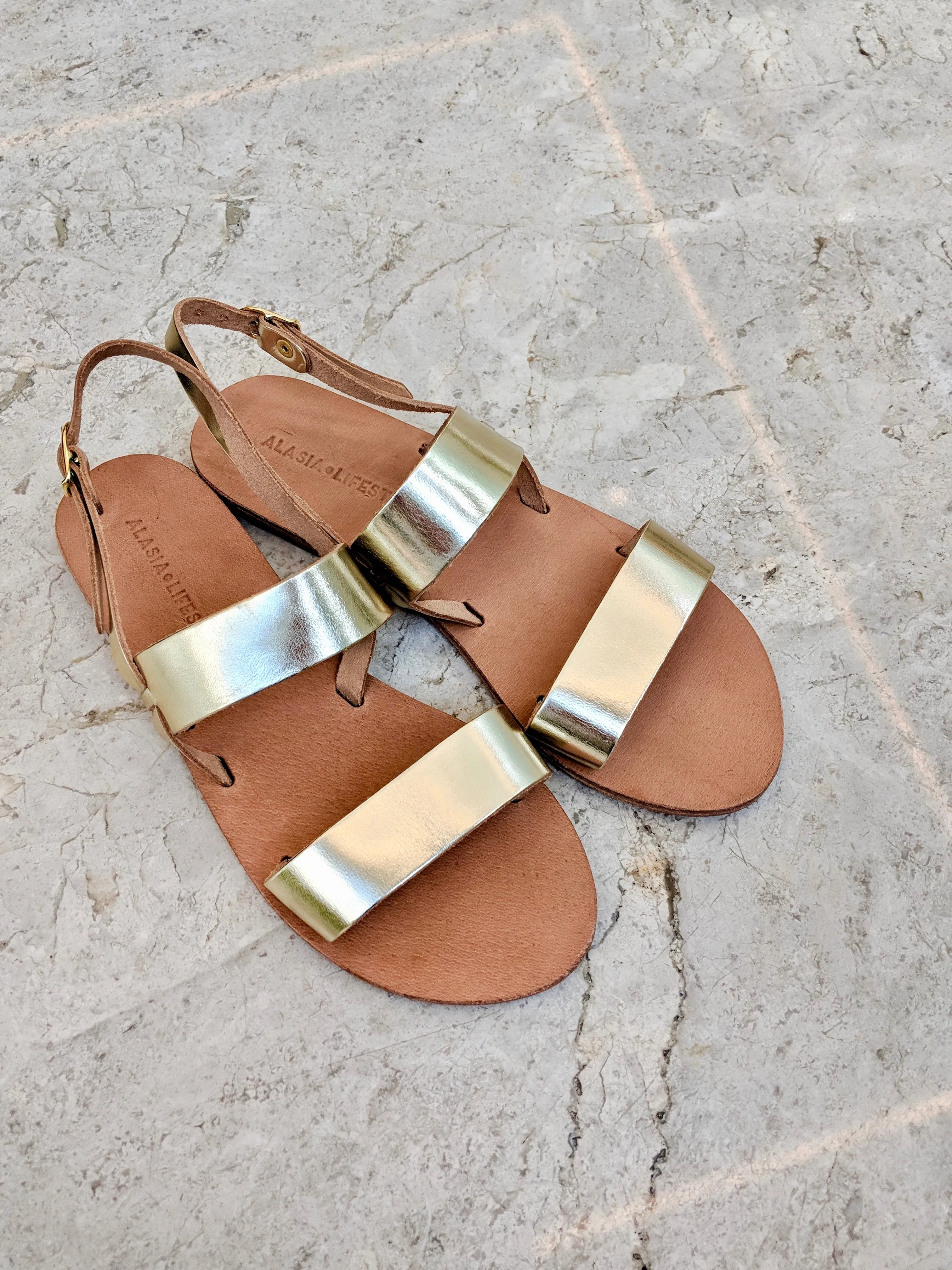 Alasia Lifestyle Plato Sandals