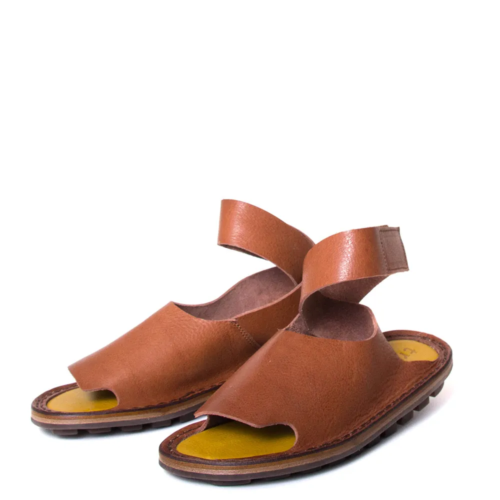 Hug Women's Leather Sandal