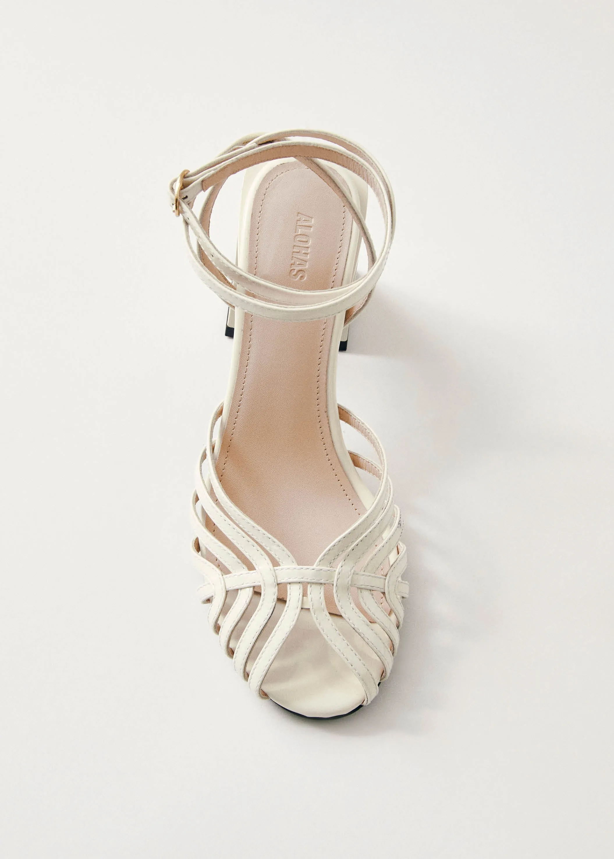 Jessa Onix Cream Leather Sandals