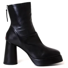 Stylish Womens Platform Leather Boots - Lara 26 for Ultimate Comfort and Trendy Fashion